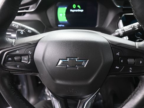 Used 2023 Chevrolet Bolt LT w/ Infotainment Package image 16