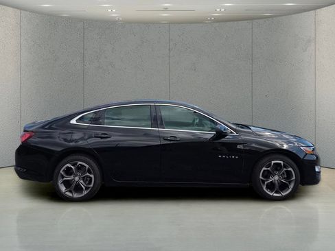 Used 2021 Chevrolet Malibu LT FWD image 6