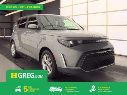 Used 2023 Kia Soul LX w/ Option Group 015