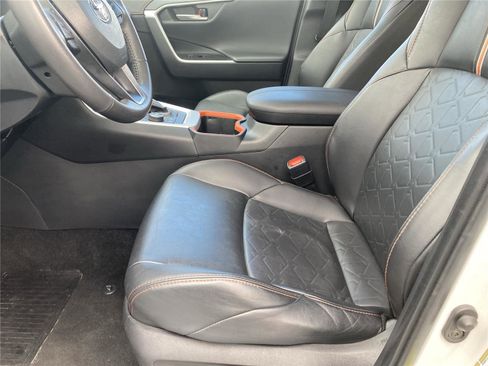 Used 2024 Toyota RAV4 Adventure image 27