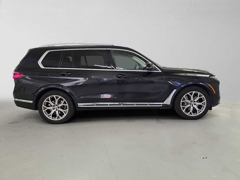 Used 2025 BMW X7 xDrive40i AWD/4WD image 6