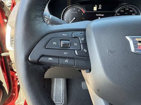 Used 2019 Cadillac XT4 Premium Luxury image 30