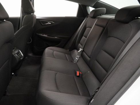 Used 2024 Chevrolet Malibu LT image 21