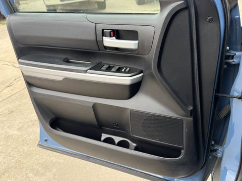 Used 2021 Toyota Tundra SR5 w/ SR5 Upgrade Package image 23