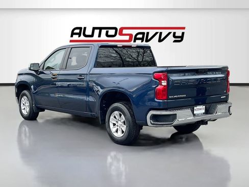 Used 2022 Chevrolet Silverado 1500 LT AWD/4WD image 5