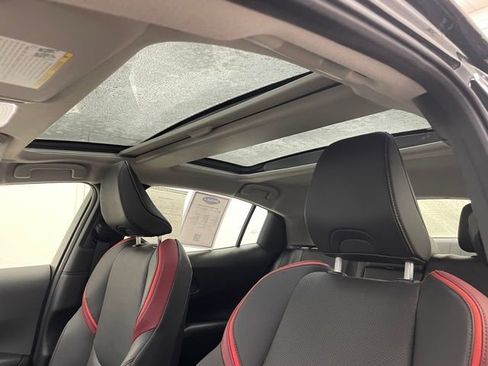 Used 2024 Toyota Prius Prime XSE image 7