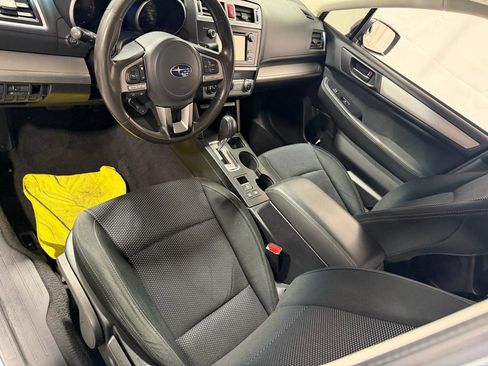 Used 2017 Subaru Outback 2.5i image 24