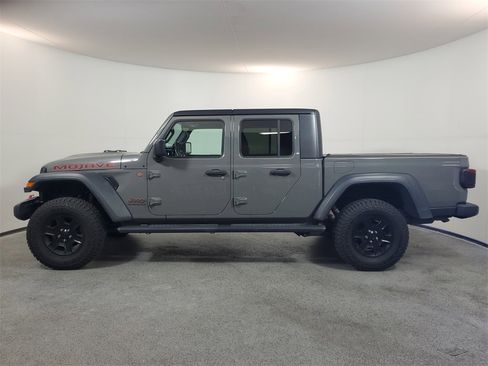 Used 2020 Jeep Gladiator Mojave image 4