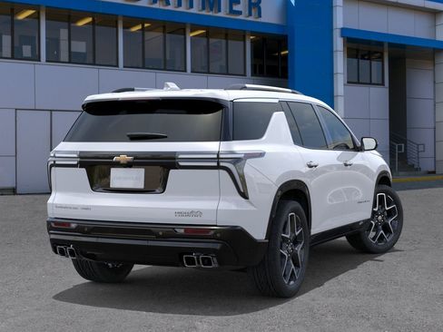New 2026 Chevrolet Traverse High Country AWD/4WD image 4