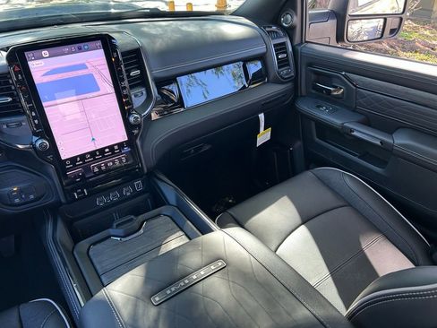 New 2026 RAM 2500 Limited image 12