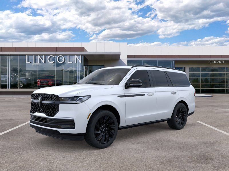 New 2025 Lincoln Navigator Reserve w/ Jet Appearance Package AWD/4WD image 1