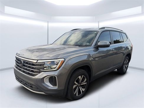 Used 2024 Volkswagen Atlas SE image 7