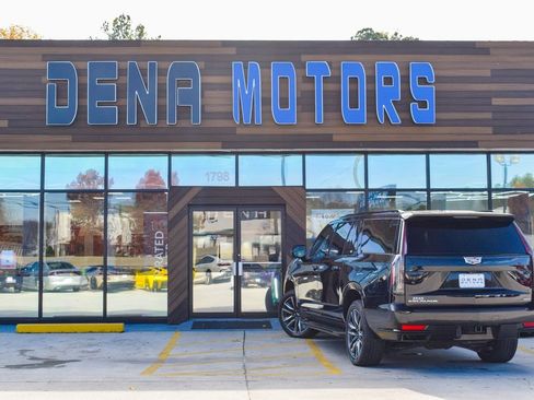 Used 2023 Cadillac Escalade ESV Sport image 38