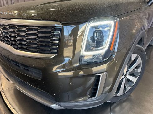 Used 2021 Kia Telluride S FWD image 8