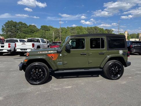 Used 2021 Jeep Wrangler Unlimited Sahara w/ Cold Weather Group AWD/4WD image 4