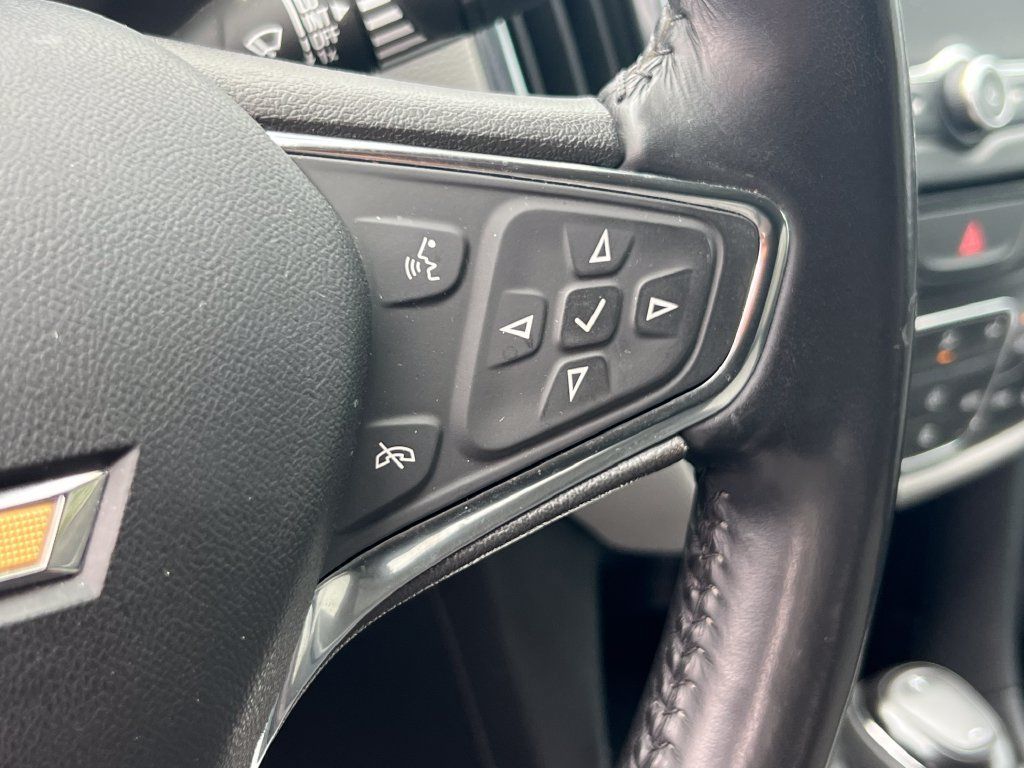Used 2021 Chevrolet Equinox LT FWD image 24