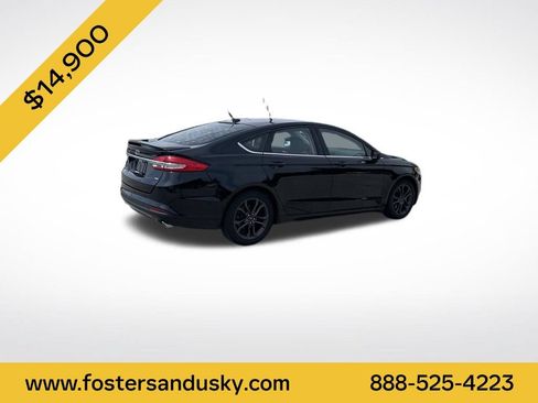 Used 2018 Ford Fusion SE w/ Fusion SE Technology Package FWD image 6