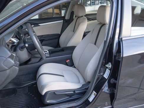 Used 2017 Honda Civic EX-T image 8