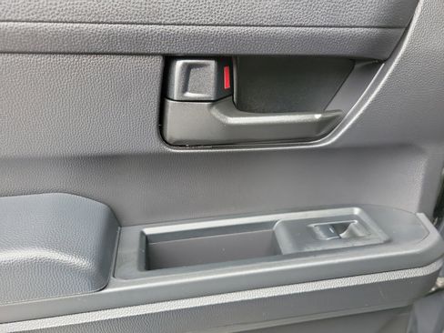 Certified 2024 Toyota Tacoma SR5 image 19