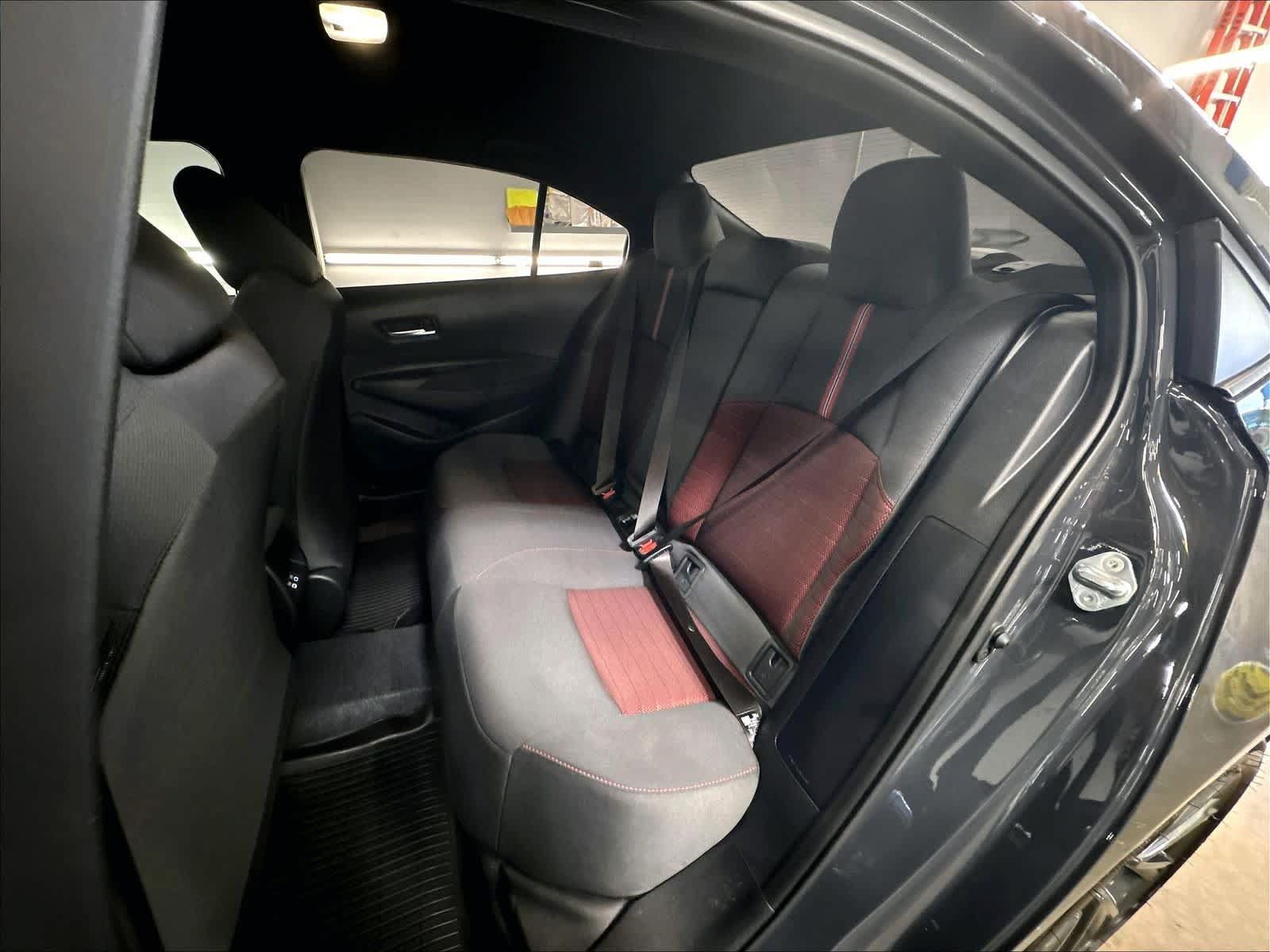 Used 2026 Toyota Corolla SE FWD image 28