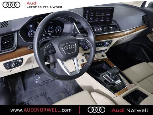 Certified 2021 Audi Q5 Prestige w/ Prestige Package AWD/4WD image 2
