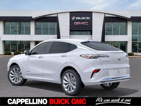 New 2026 Buick Envista Avenir FWD image 3