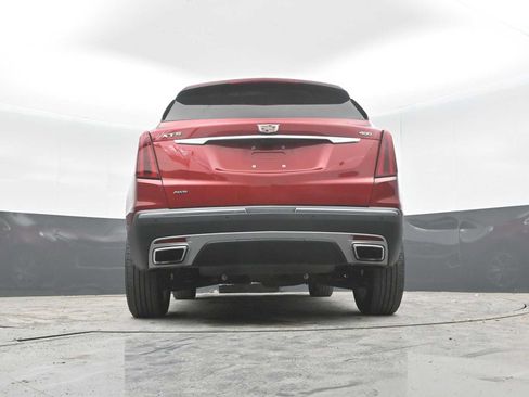 Used 2024 Cadillac XT5 Premium Luxury w/ Technology Package AWD/4WD image 32