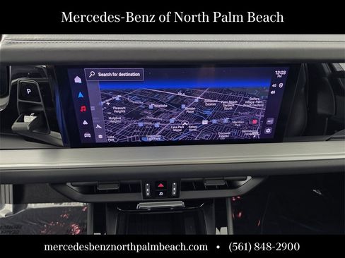 Used 2025 Porsche Cayenne GTS image 24