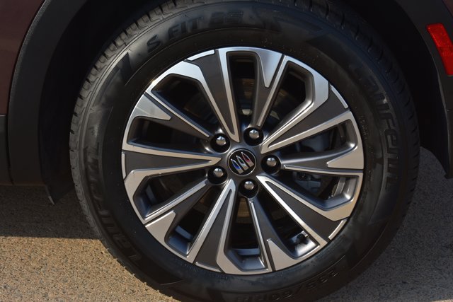 Used 2024 Buick Envision Preferred AWD/4WD image 11