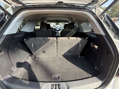 Used 2022 Ford Explorer XLT w/ Class IV Trailer Tow Package image 20