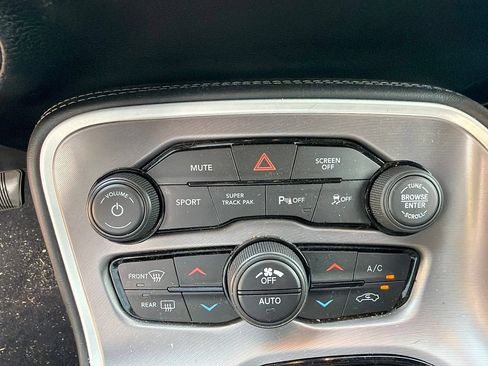 Used 2021 Dodge Challenger GT w/ Blacktop Package AWD/4WD image 9