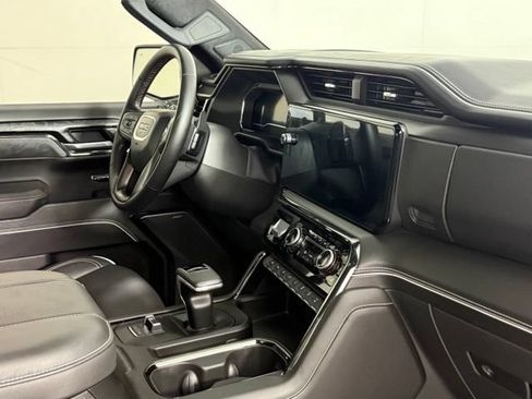 Used 2024 GMC Sierra 1500 AT4X AWD/4WD image 34