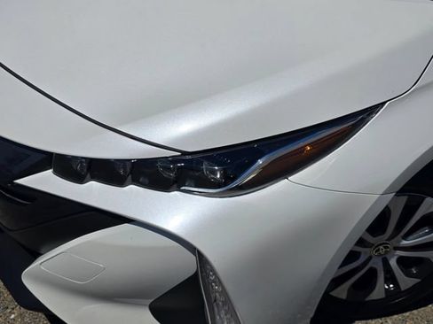 Used 2020 Toyota Prius Prime XLE FWD image 26