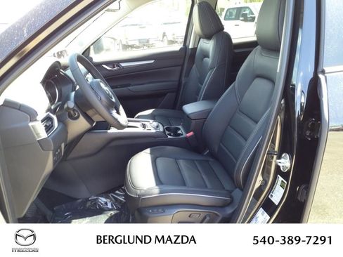 Used 2025 MAZDA CX-5 AWD 2.5 S w/ Preferred Package image 6
