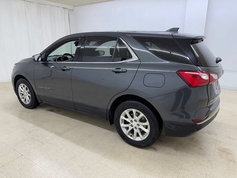 Used 2018 Chevrolet Equinox LT FWD image 3