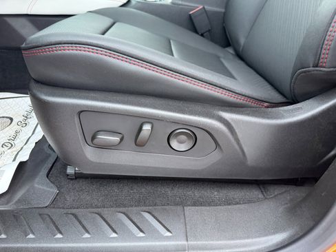 New 2026 GMC Canyon AT4X w/ LPO, Sports Bar Package image 22