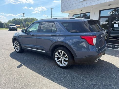 Used 2021 Ford Explorer Platinum w/ Equipment Group 601A AWD/4WD image 6