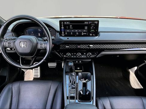 Used 2025 Honda Accord Sport image 8