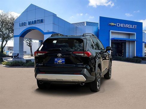 Used 2024 Toyota RAV4 Adventure image 5