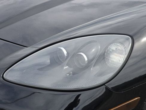 Used 2007 Chevrolet Corvette Coupe image 6