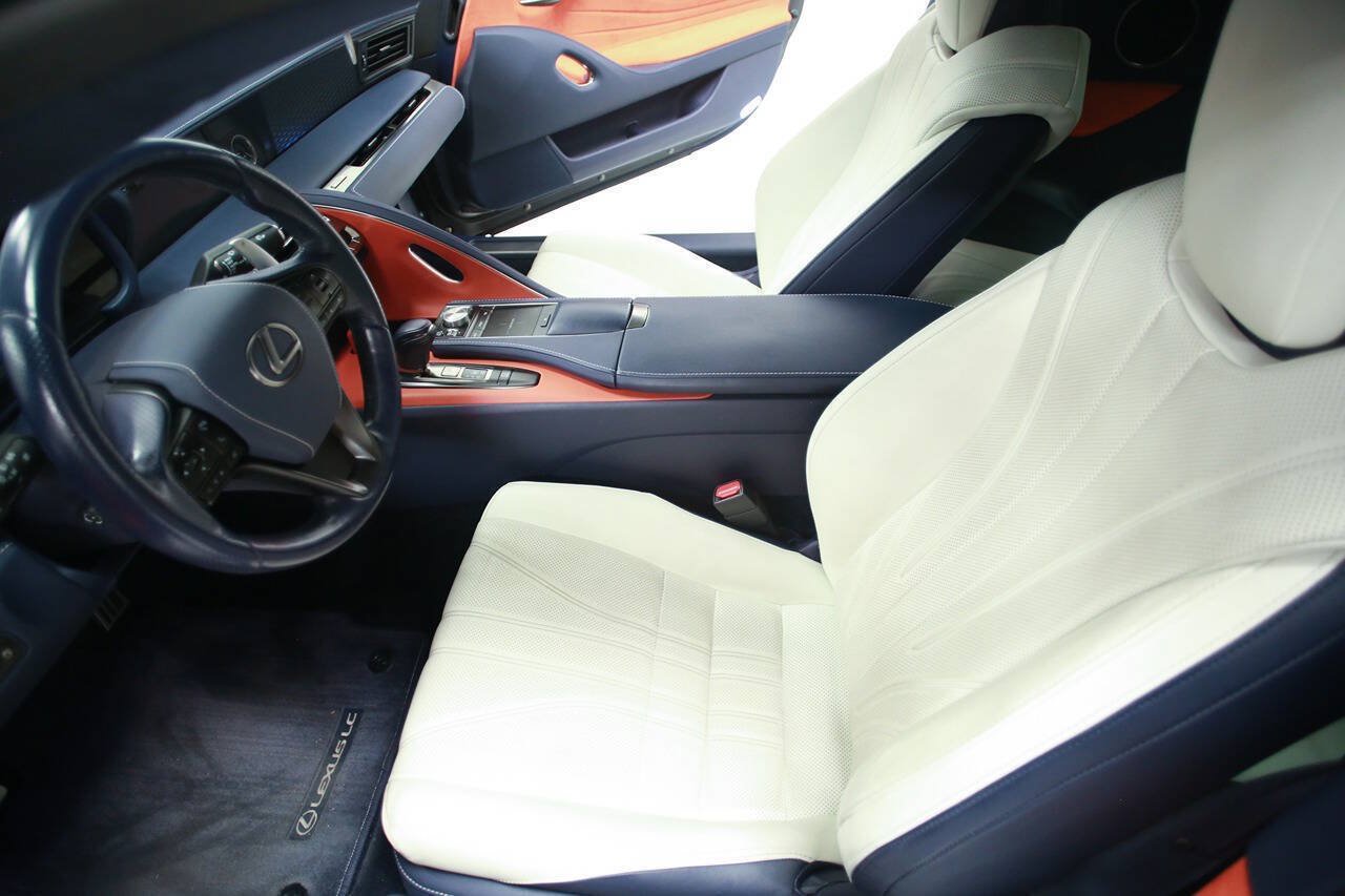 Used 2018 Lexus LC 500 Coupe w/ Touring Package RWD image 16