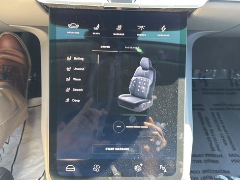 Used 2025 Lucid Air Touring AWD/4WD image 14