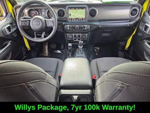 Used 2023 Jeep Gladiator Sport AWD/4WD image 16
