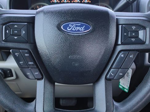 Used 2018 Ford F150 XLT image 27