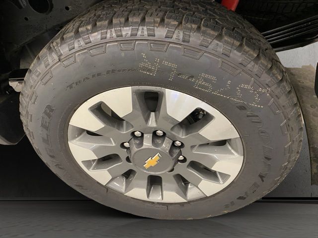 New 2026 Chevrolet Silverado 2500 Custom w/ Custom Value Package AWD/4WD image 38