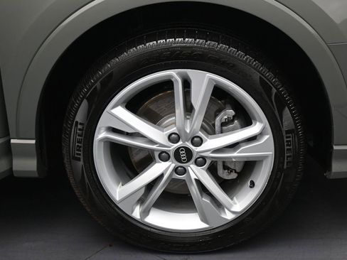 Used 2022 Audi Q3 2.0T Premium w/ Convenience Package AWD/4WD image 35