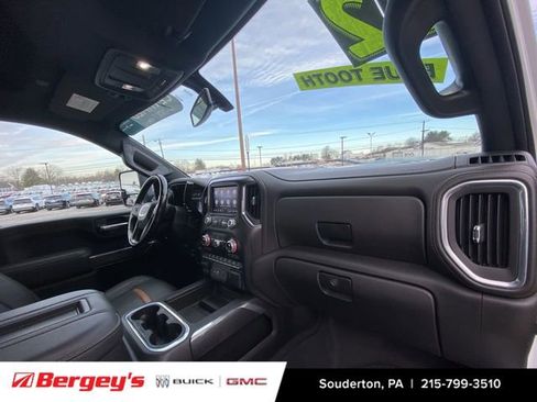 Certified 2022 GMC Sierra 3500 AT4 image 33