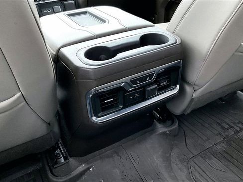 Used 2021 GMC Sierra 1500 SLT image 30