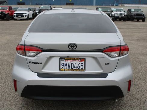 Used 2024 Toyota Corolla LE FWD image 5