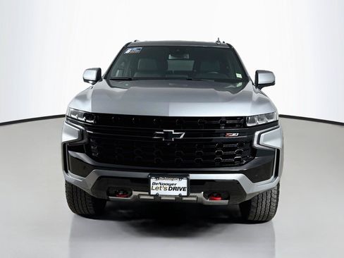 Used 2023 Chevrolet Tahoe Z71 w/ Luxury Package AWD/4WD image 8